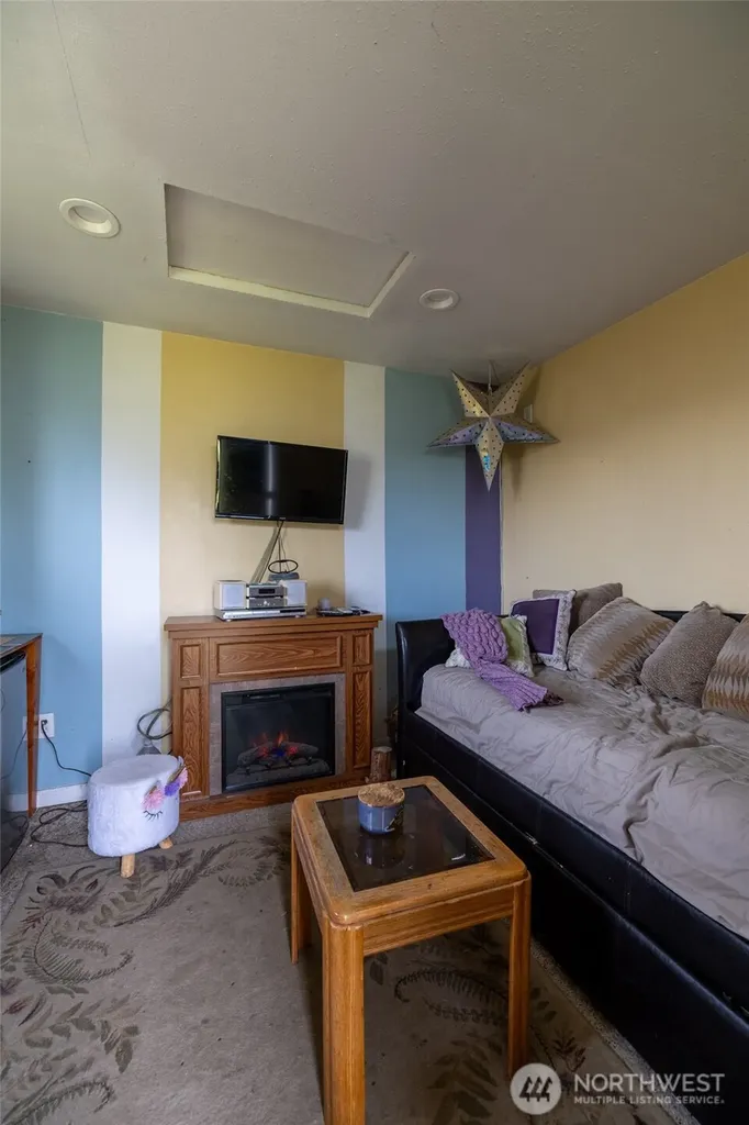7332 183rd Avenue SW Rochester WA 98579