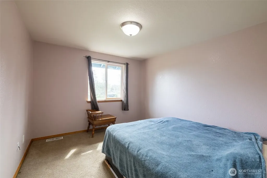 7332 183rd Avenue SW Rochester WA 98579