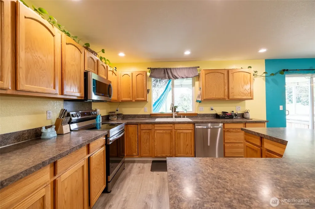 7332 183rd Avenue SW Rochester WA 98579