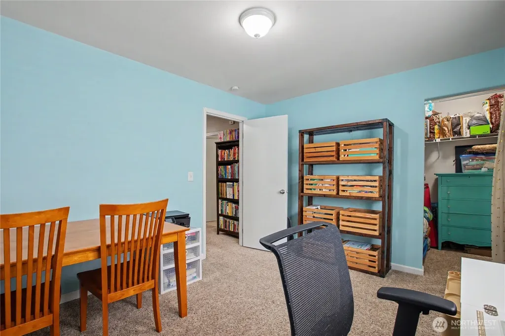 2219 Forrest Street Dupont WA 98327