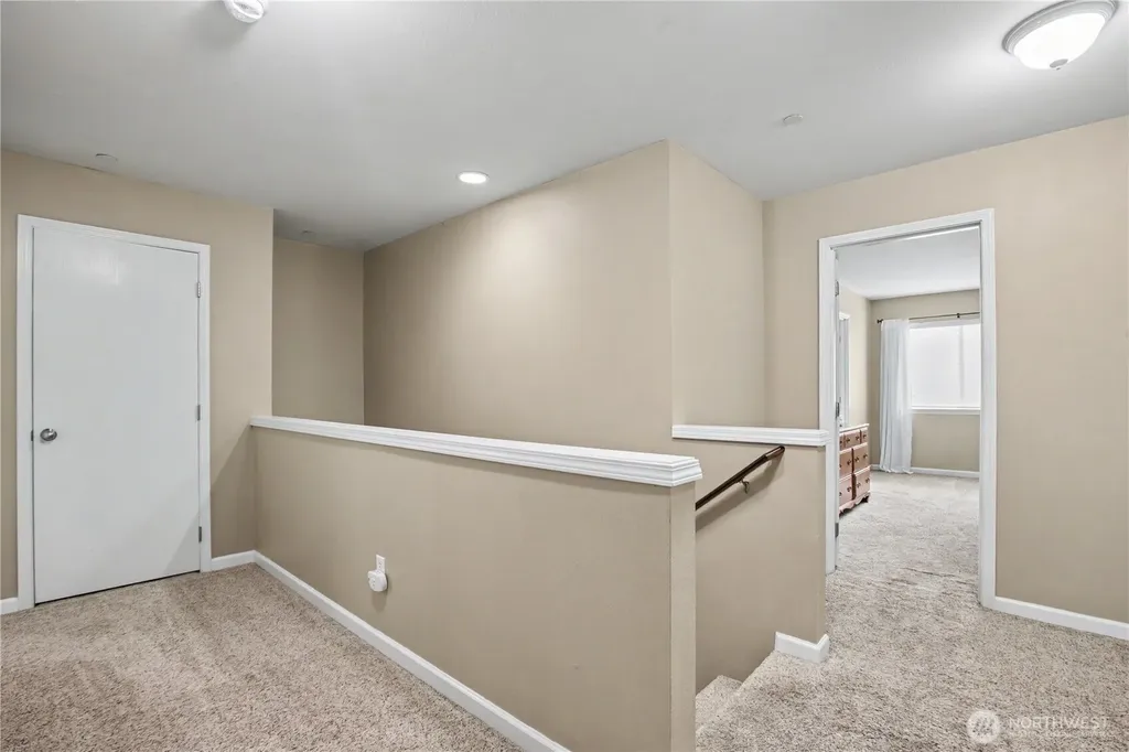 2219 Forrest Street Dupont WA 98327