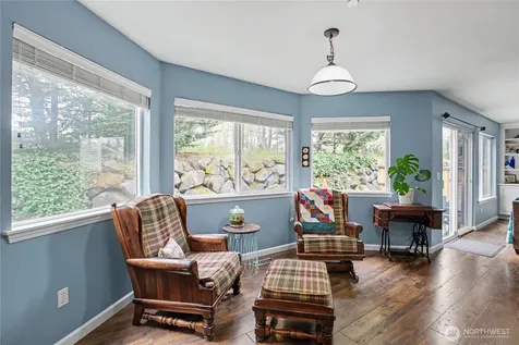 2219 Forrest Street Dupont WA 98327