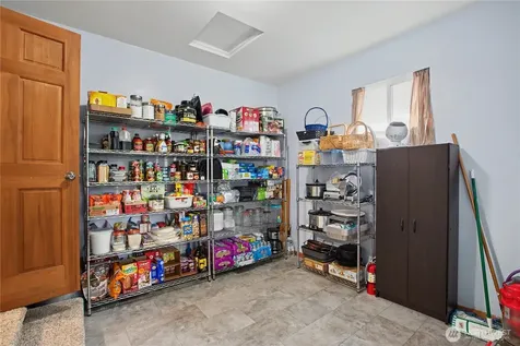 2219 Forrest Street Dupont WA 98327