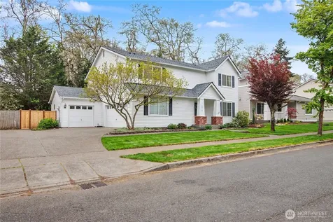 2219 Forrest Street Dupont WA 98327
