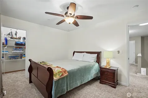 2219 Forrest Street Dupont WA 98327