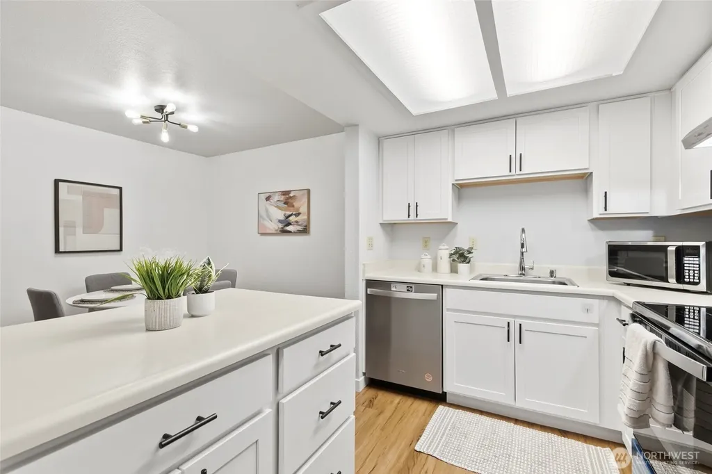 4106 Factoria Boulevard SE Bellevue WA 98006