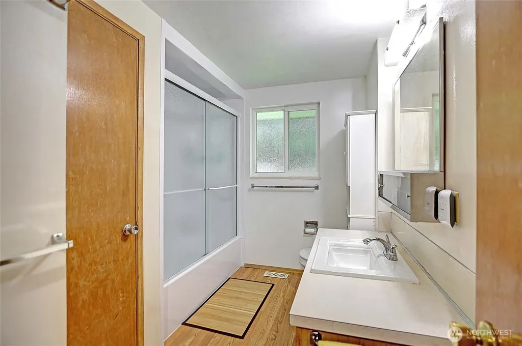 17810 Olympic View Drive Edmonds WA 98026