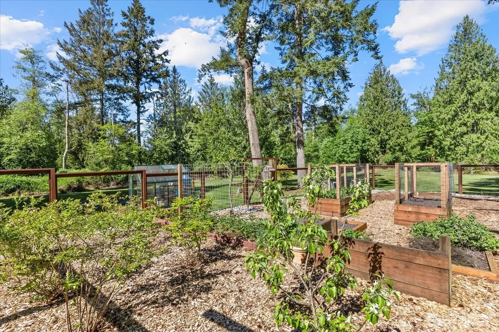16519 74th Avenue NW Stanwood WA 98292
