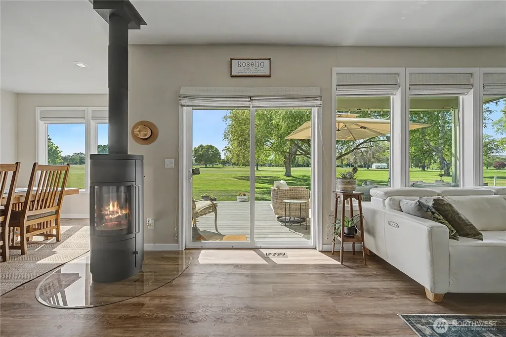 19352 Lakeview Dr NW Soap Lake WA 98851