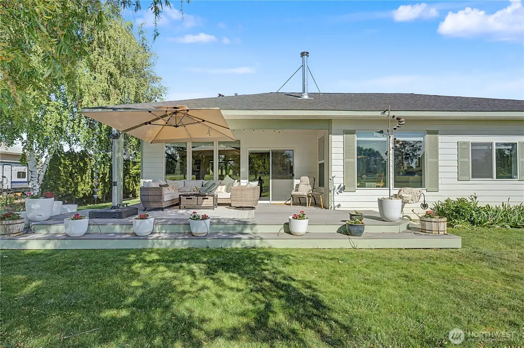 19352 Lakeview Dr NW Soap Lake WA 98851
