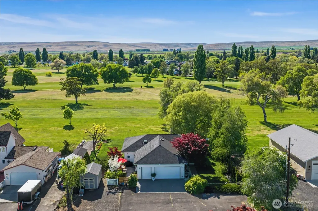 19352 Lakeview Dr NW Soap Lake WA 98851