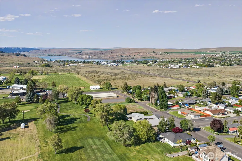 19352 Lakeview Dr NW Soap Lake WA 98851
