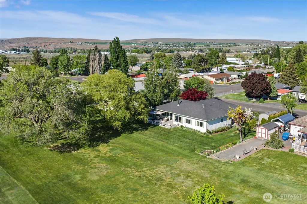 19352 Lakeview Dr NW Soap Lake WA 98851