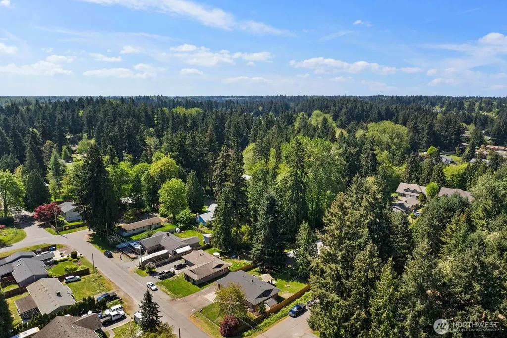 11504 92nd Avenue E Puyallup WA 98373