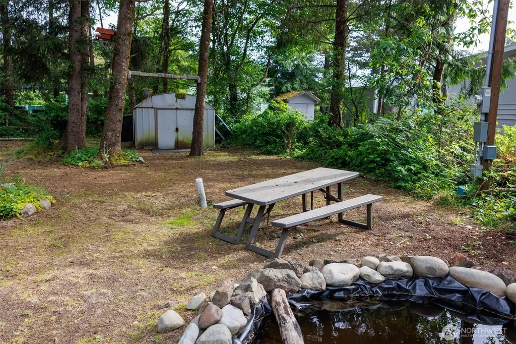 21 N Lakeside Drive N Copalis Beach WA 98535