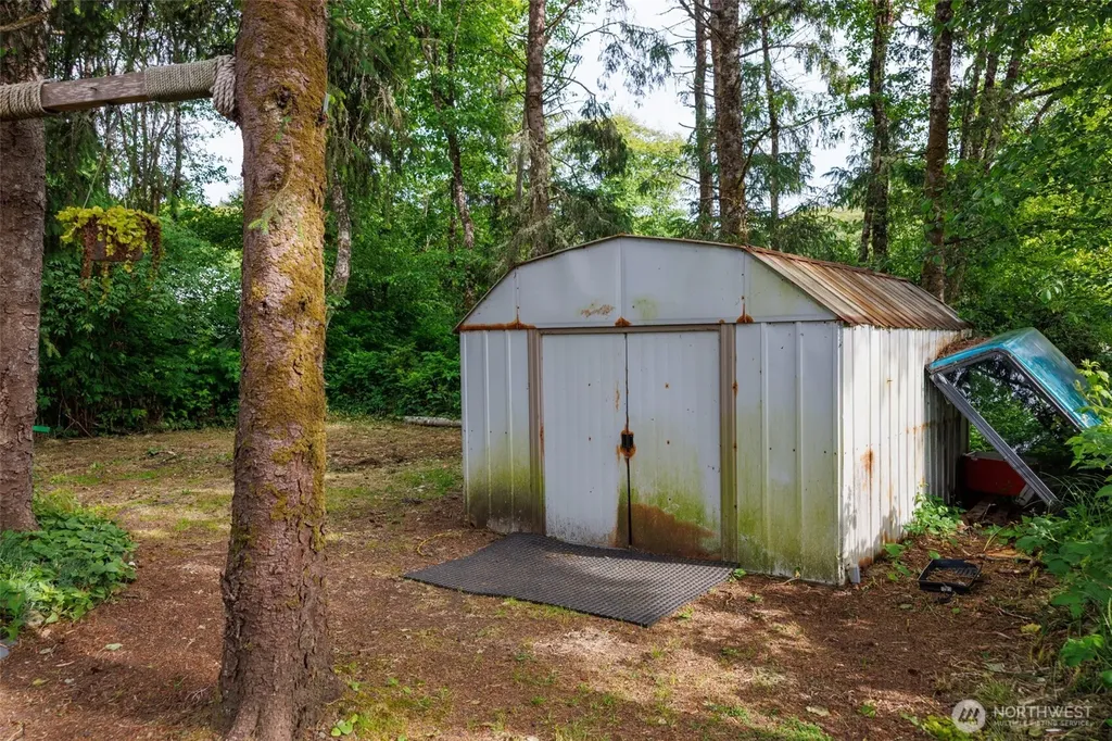 21 N Lakeside Drive N Copalis Beach WA 98535