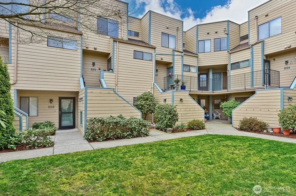 8021 Birch Bay Drive Blaine WA 98230