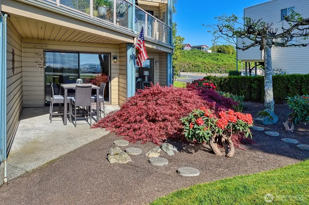 8021 Birch Bay Drive Blaine WA 98230