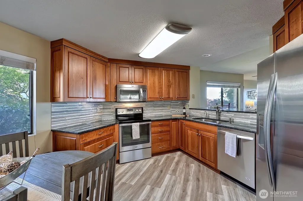 8021 Birch Bay Drive Blaine WA 98230