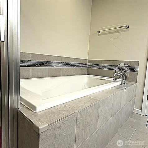 6713 140th Street Ct E Puyallup WA 98373