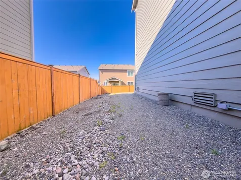 6713 140th Street Ct E Puyallup WA 98373