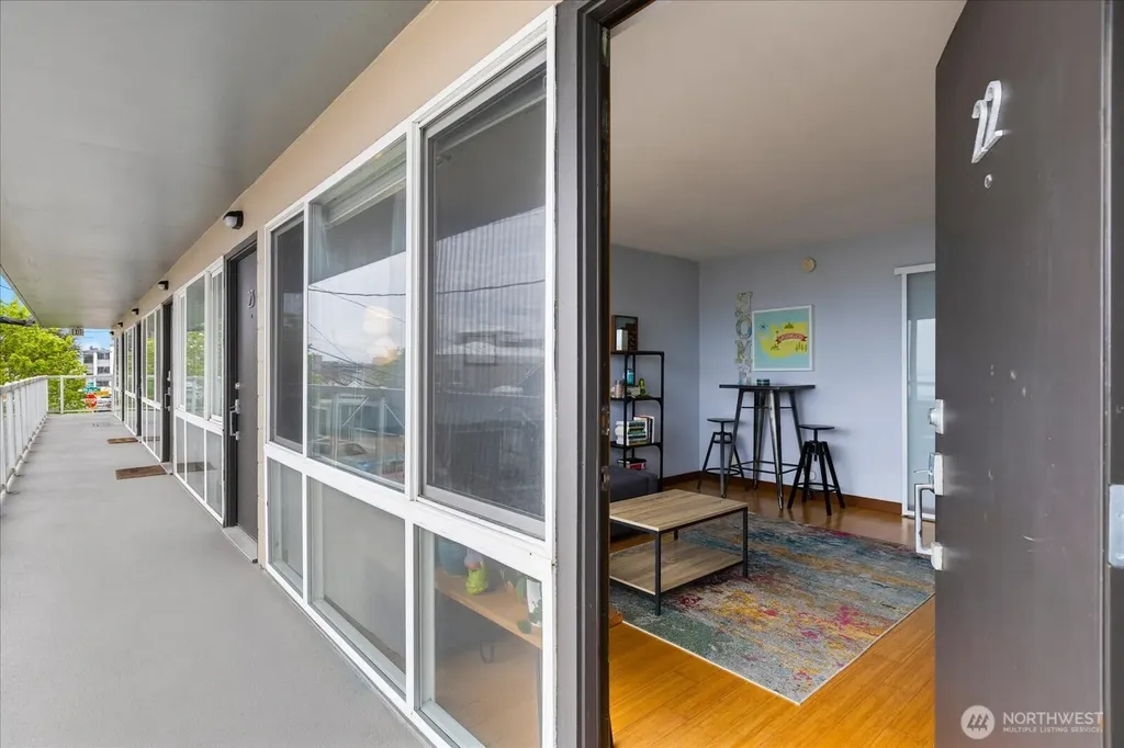 3151 Alki Avenue SW Seattle WA 98116