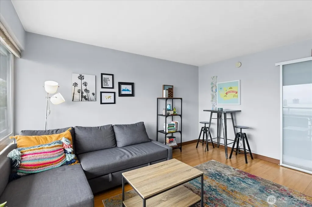 3151 Alki Avenue SW Seattle WA 98116