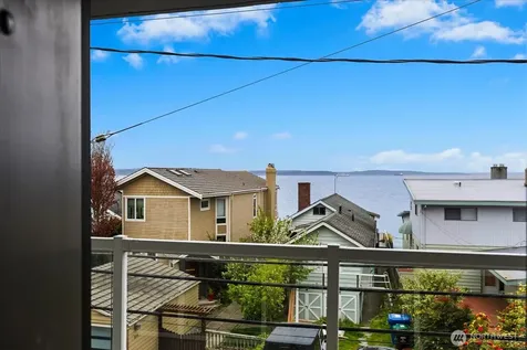 3151 Alki Avenue SW Seattle WA 98116