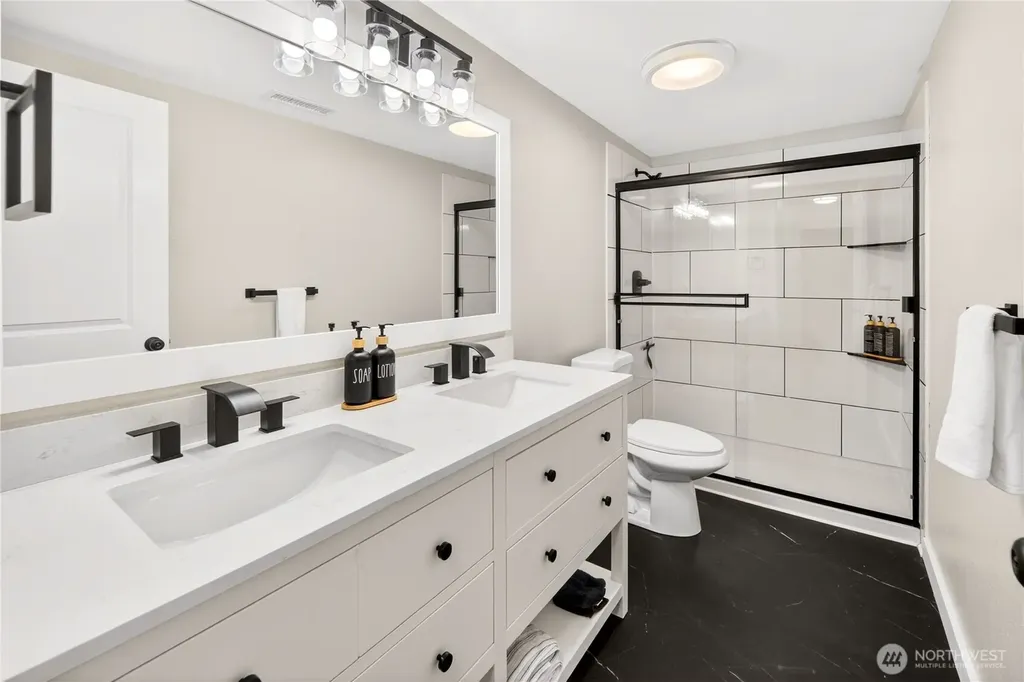 7827 S 114th Street Seattle WA 98178