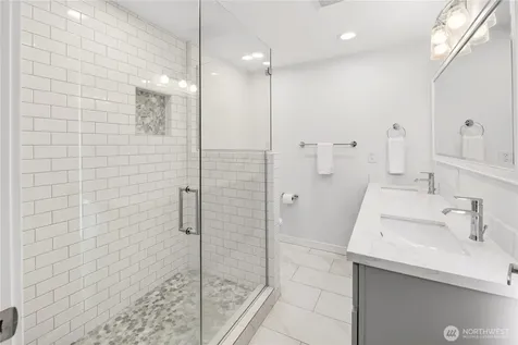 7827 S 114th Street Seattle WA 98178