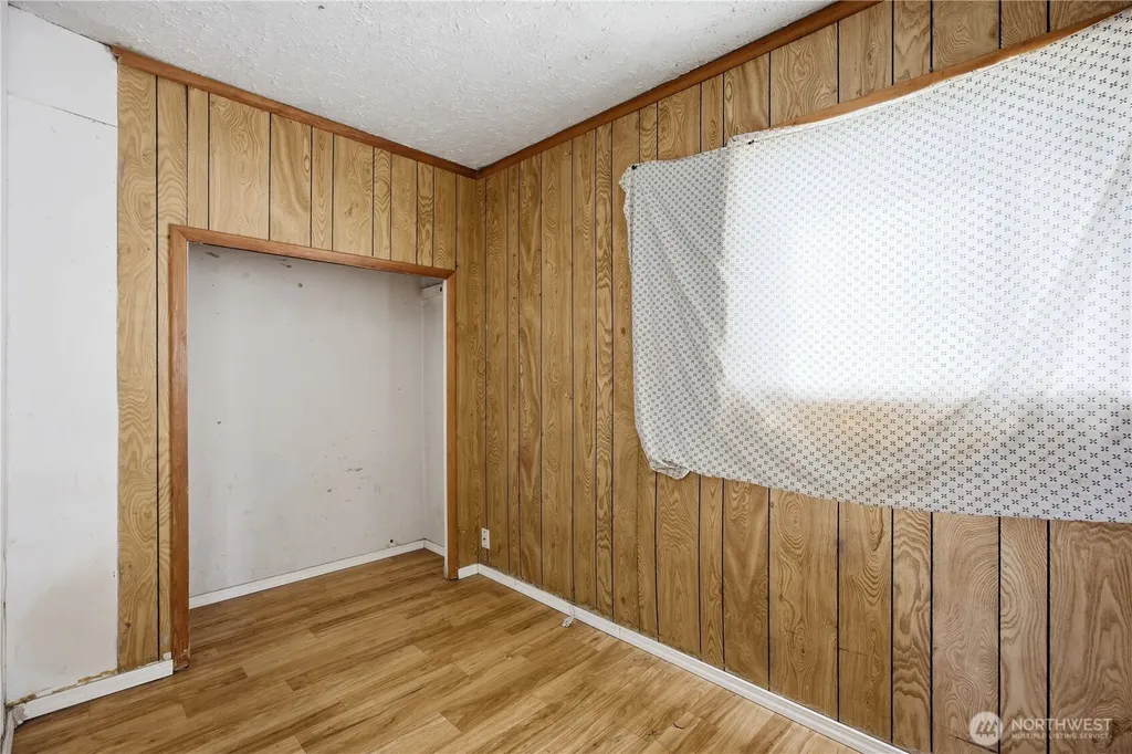 104 E 5th Avenue Warden WA 98857