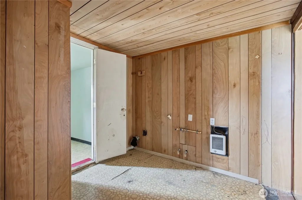 104 E 5th Avenue Warden WA 98857