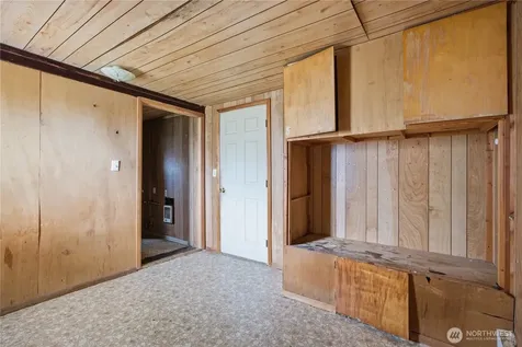104 E 5th Avenue Warden WA 98857