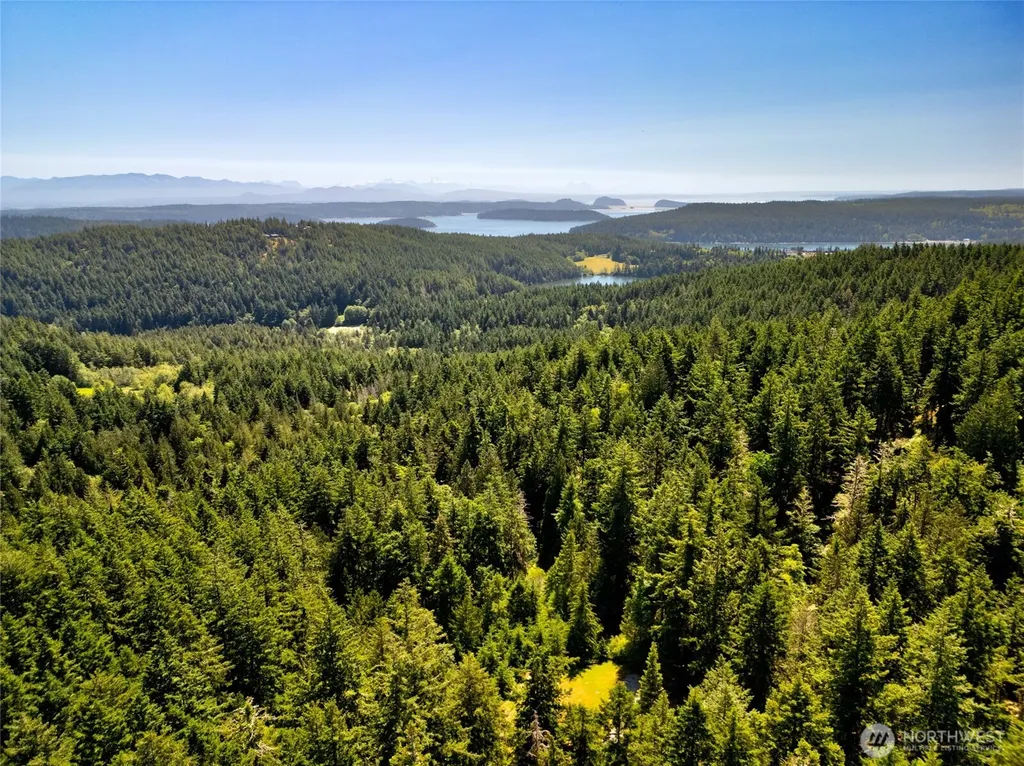 14711 Sky Island Lane Anacortes WA 98221