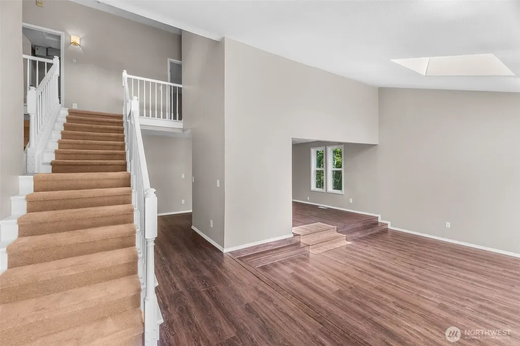 6344 Agnes Road NE Tacoma WA 98422