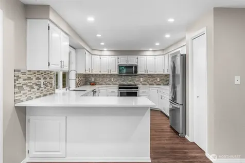 6344 Agnes Road NE Tacoma WA 98422