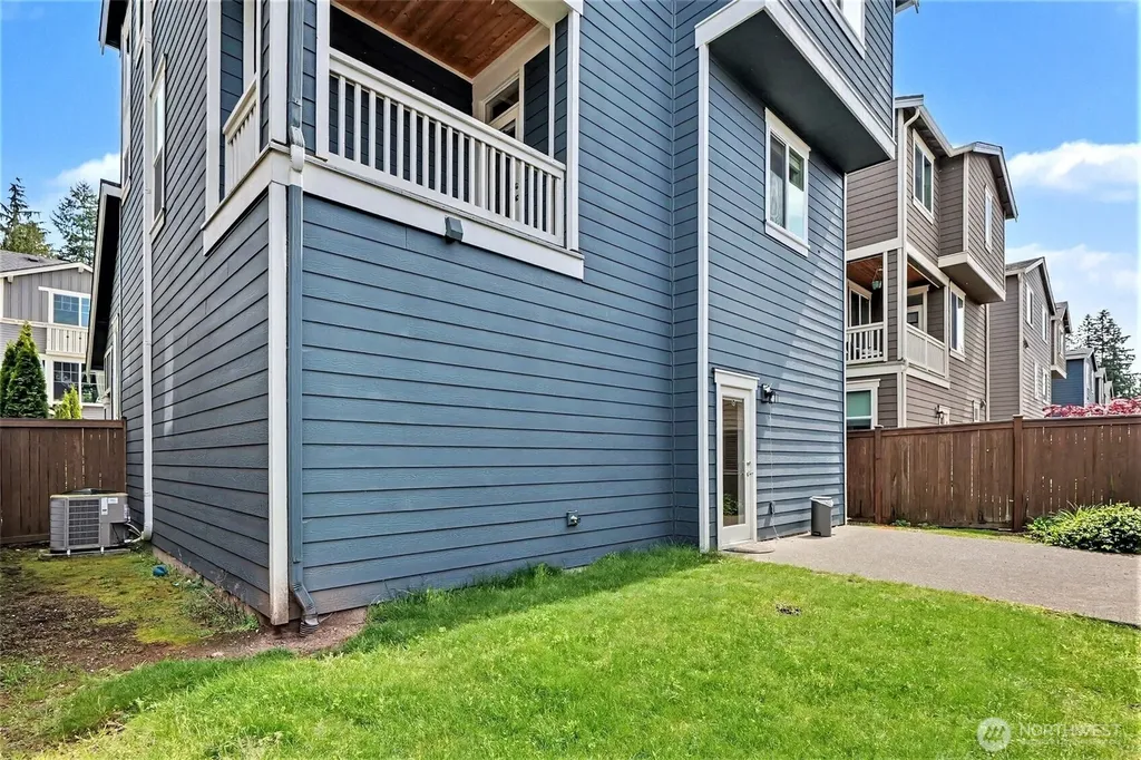 18530 46th Avenue SE Bothell WA 98012