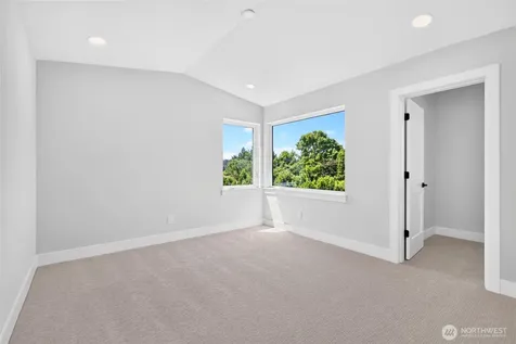 17840 86th Avenue NE Bothell WA 98011