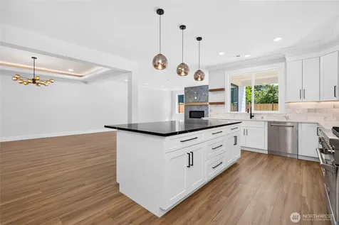 17840 86th Avenue NE Bothell WA 98011
