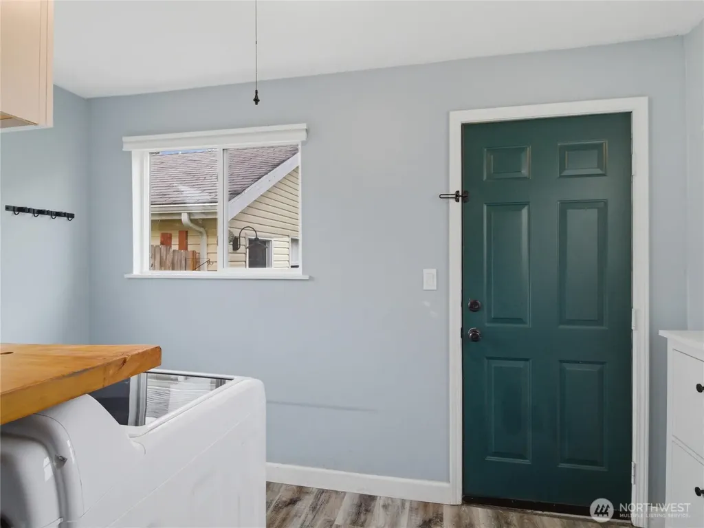 219 South Lane Tacoma WA 98404