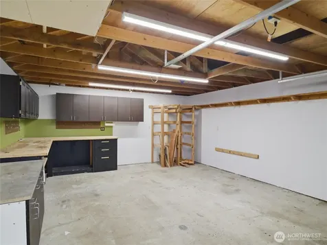 219 South Lane Tacoma WA 98404