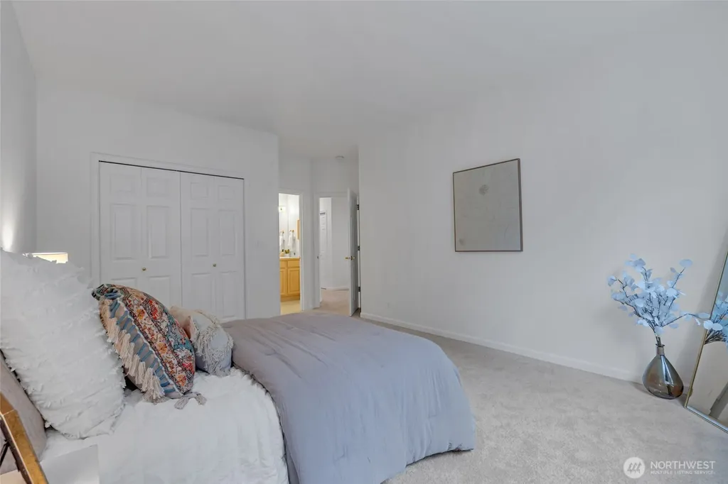 5230 W Old Stump Drive NW Gig Harbor WA 98332