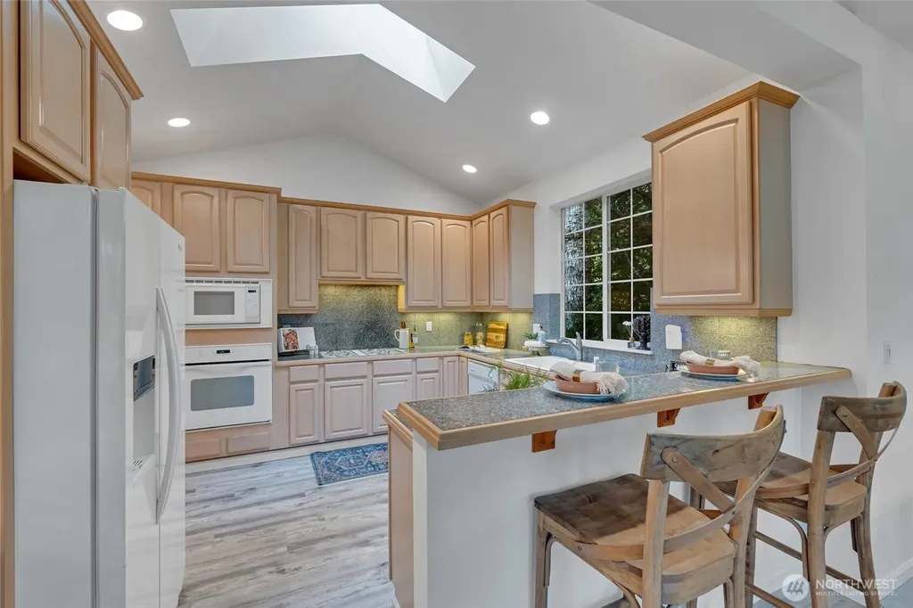 5230 W Old Stump Drive NW Gig Harbor WA 98332