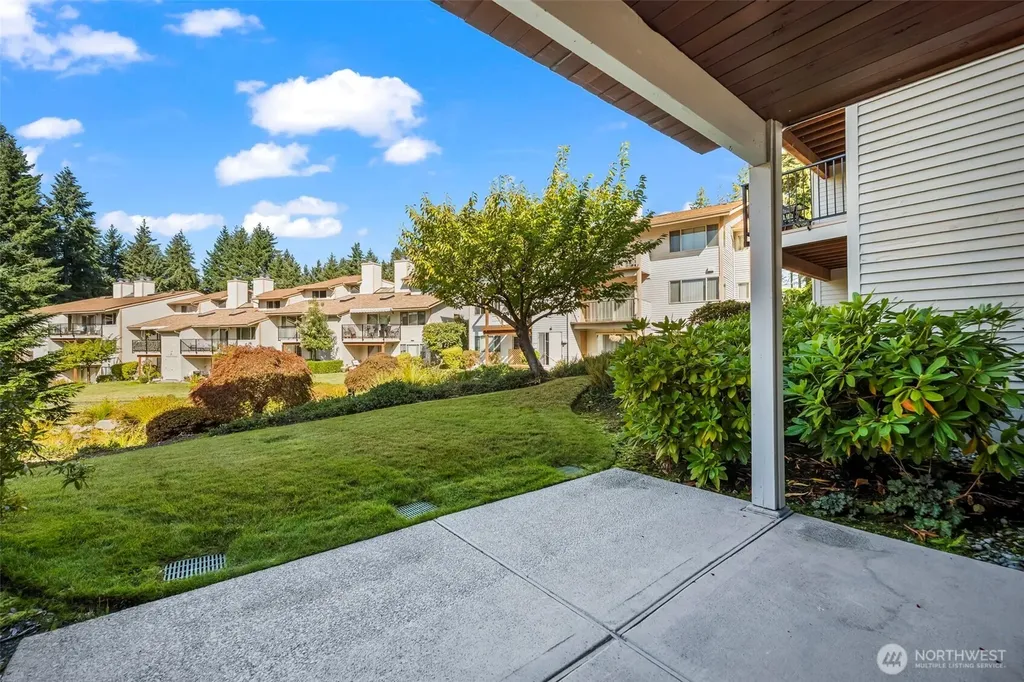 7606 37th Street W Tacoma WA 98466