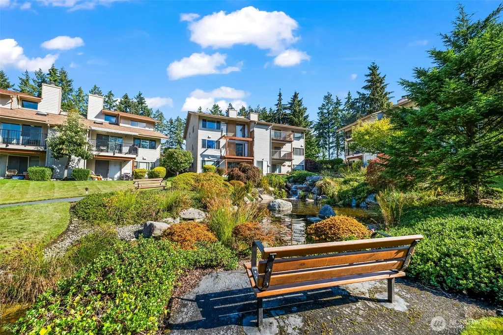 7606 37th Street W Tacoma WA 98466