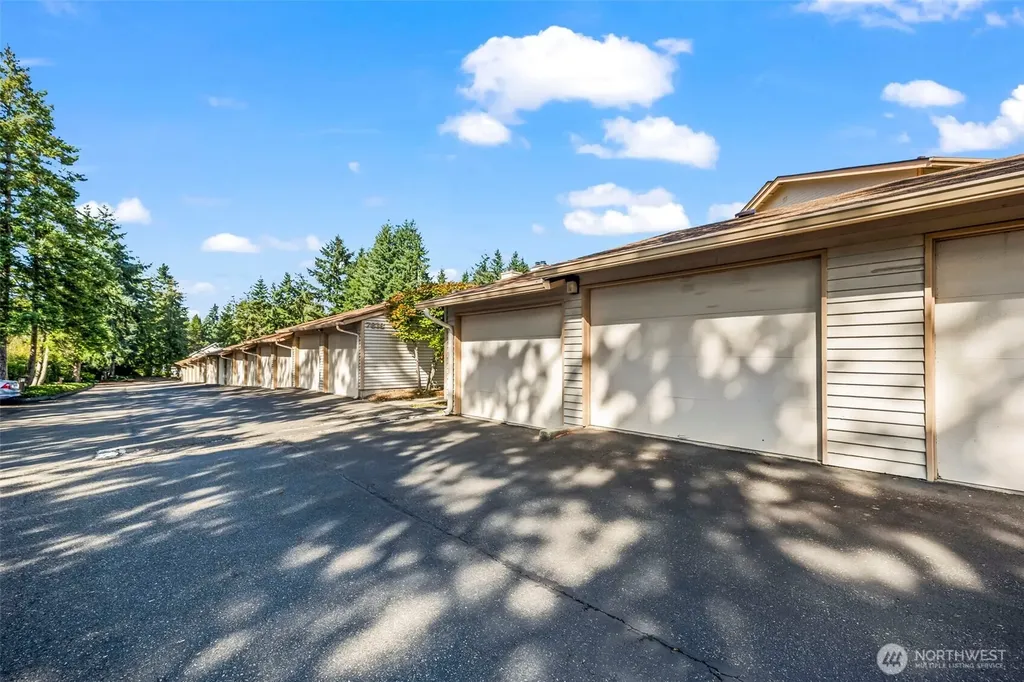 7606 37th Street W Tacoma WA 98466