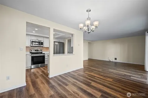 7606 37th Street W Tacoma WA 98466