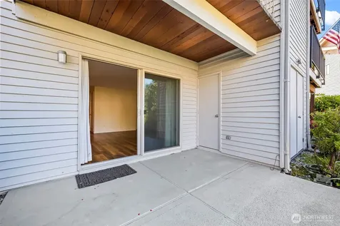 7606 37th Street W Tacoma WA 98466