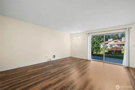 7606 37th Street W Tacoma WA 98466