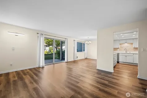 7606 37th Street W Tacoma WA 98466